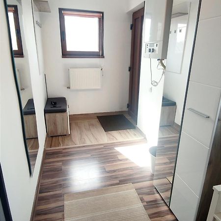 Charming Apartment In Villa Iasi Ngoại thất bức ảnh