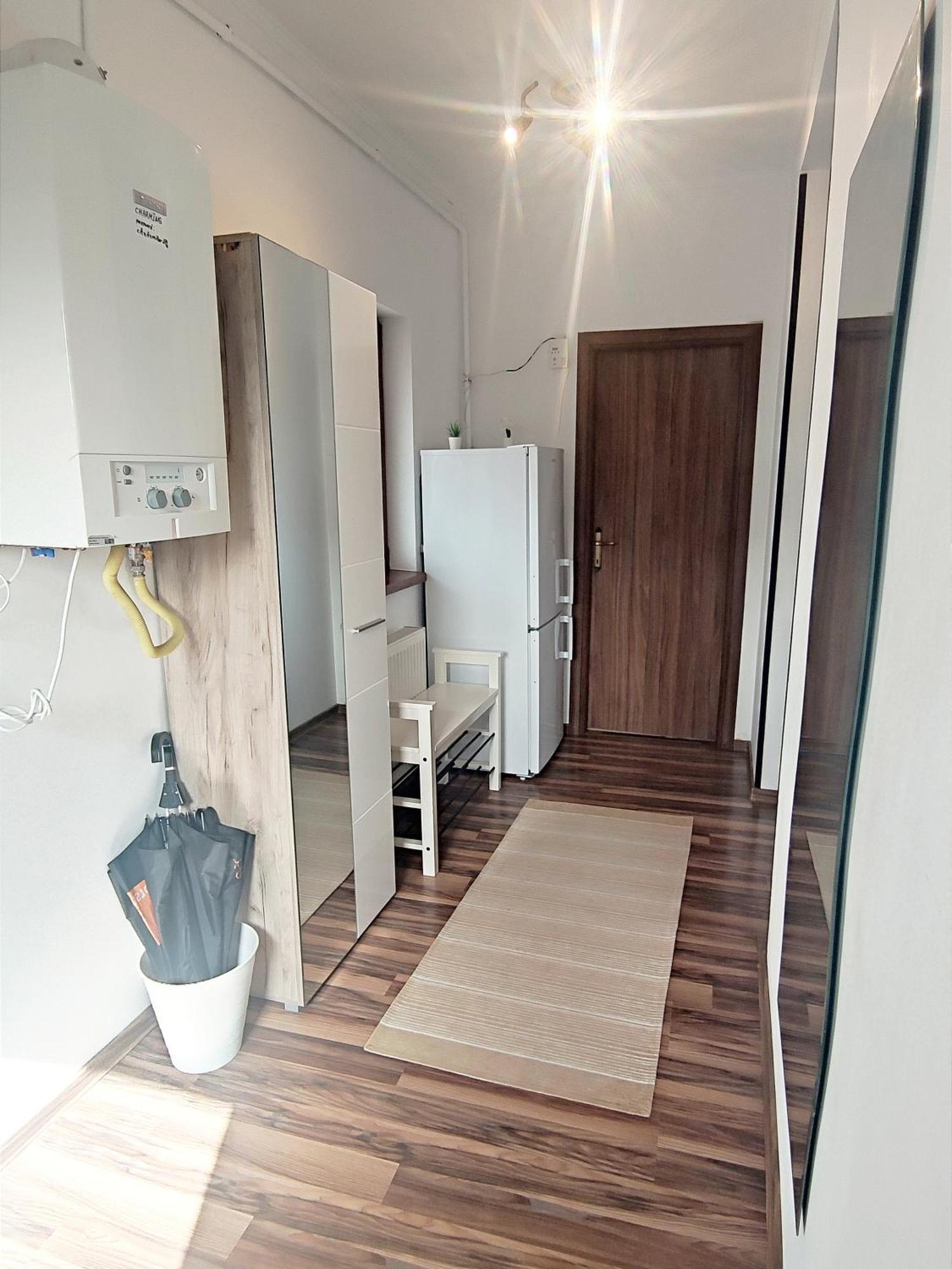 Charming Apartment In Villa Iasi Ngoại thất bức ảnh